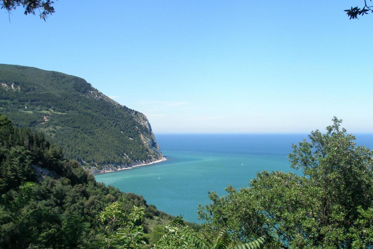 Il Casale Di Giulia Sirolo Exterior foto